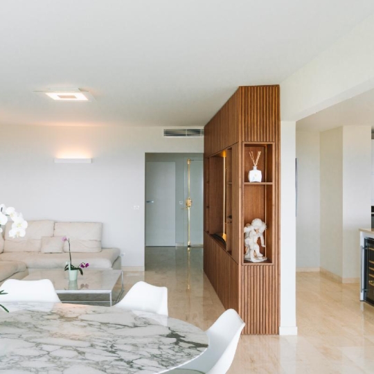  Annonces CANNES : Apartment | LE CANNET (06110) | 118 m2 | 1 590 000 &euro; 