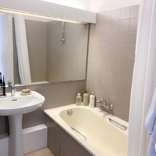  Annonces CANNES : Appartement | CANNES (06400) | 28 m2 | 199 500 &euro; 