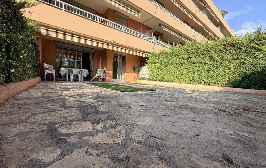 Annonces CANNES : Appartement | GRASSE (06130) | 82 m2 | 1 650 &euro; 