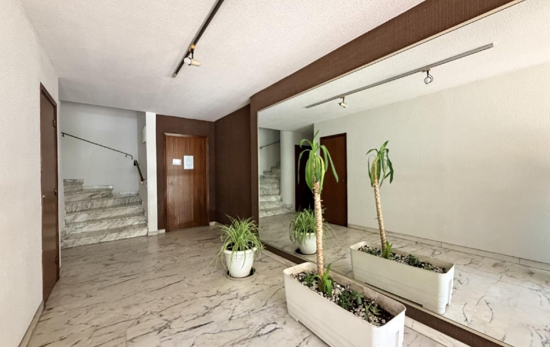 Annonces CANNES : Appartement | GRASSE (06130) | 51 m2 | 198 500 &euro; 
