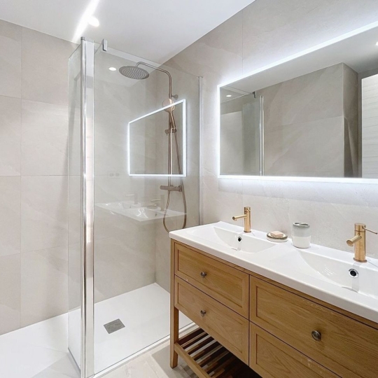  Annonces CANNES : Appartement | CANNES (06400) | 78 m2 | 750 000 &euro; 