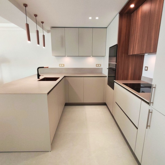  Annonces CANNES : Appartement | CANNES (06400) | 98 m2 | 1 290 000 &euro; 