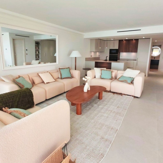  Annonces CANNES : Appartement | CANNES (06400) | 98 m2 | 1 290 000 &euro; 