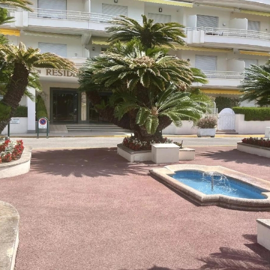  Annonces CANNES : Appartement | CANNES (06400) | 76 m2 | 1 690 000 &euro; 