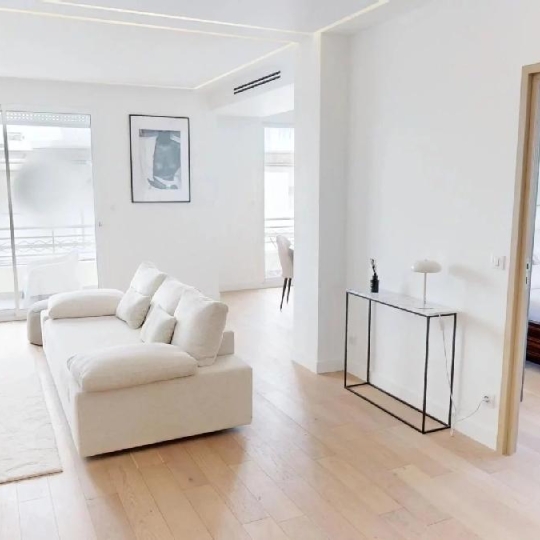  Annonces CANNES : Appartement | CANNES (06400) | 76 m2 | 1 690 000 &euro; 