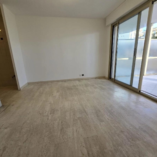 Annonces CANNES : Appartement | CANNES (06400) | 23 m2 | 143 000 &euro; 