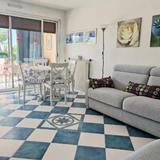  Annonces CANNES : Appartement | CANNES (06150) | 44 m2 | 370 000 &euro; 