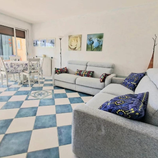  Annonces CANNES : Appartement | CANNES (06150) | 44 m2 | 370 000 &euro; 