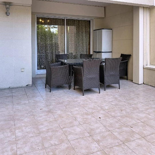  Annonces CANNES : Appartement | CANNES (06150) | 57 m2 | 440 000 &euro; 