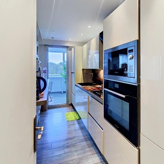  Annonces CANNES : Appartement | CANNES (06400) | 53 m2 | 378 000 &euro; 