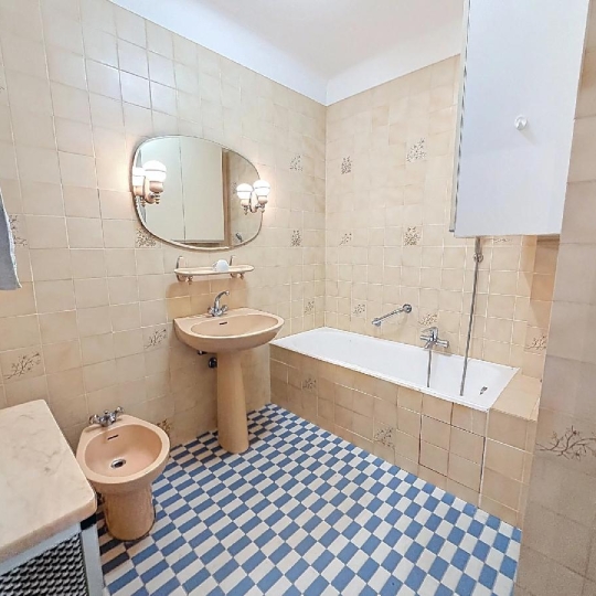  Annonces CANNES : Apartment | LE CANNET (06110) | 63 m2 | 231 000 &euro; 