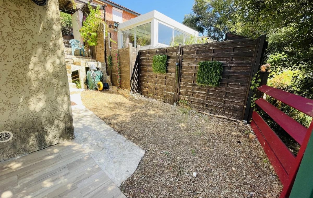 Annonces CANNES : Maison / Villa | VALLAURIS (06220) | 35 m2 | 235 000 &euro; 