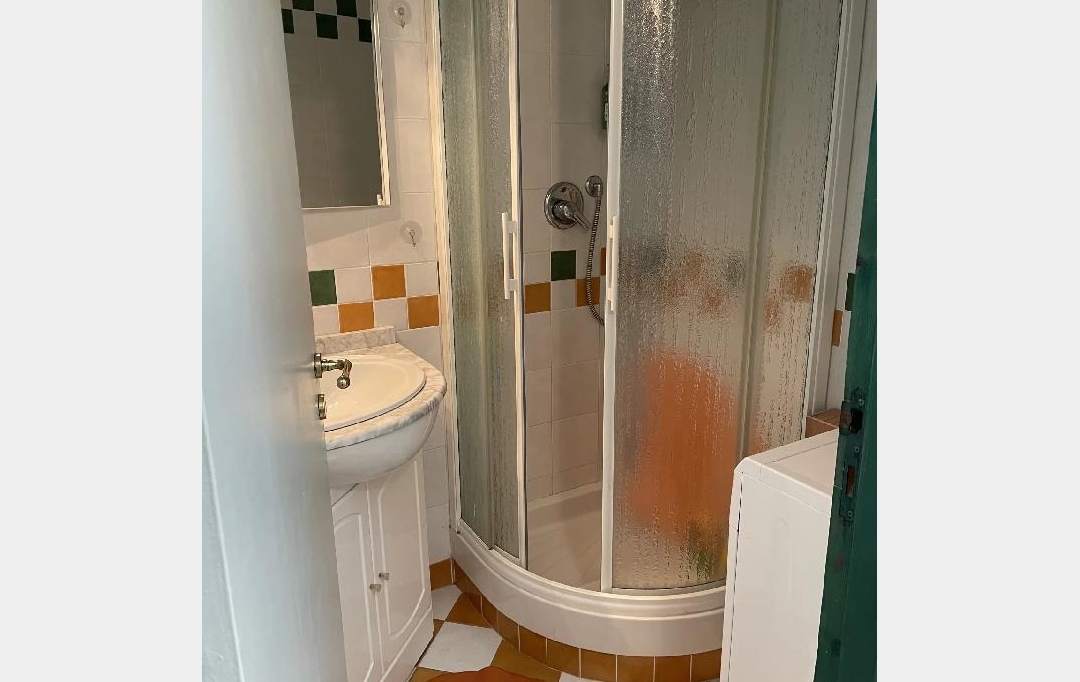 Annonces CANNES : Maison / Villa | VALLAURIS (06220) | 35 m2 | 235 000 &euro; 