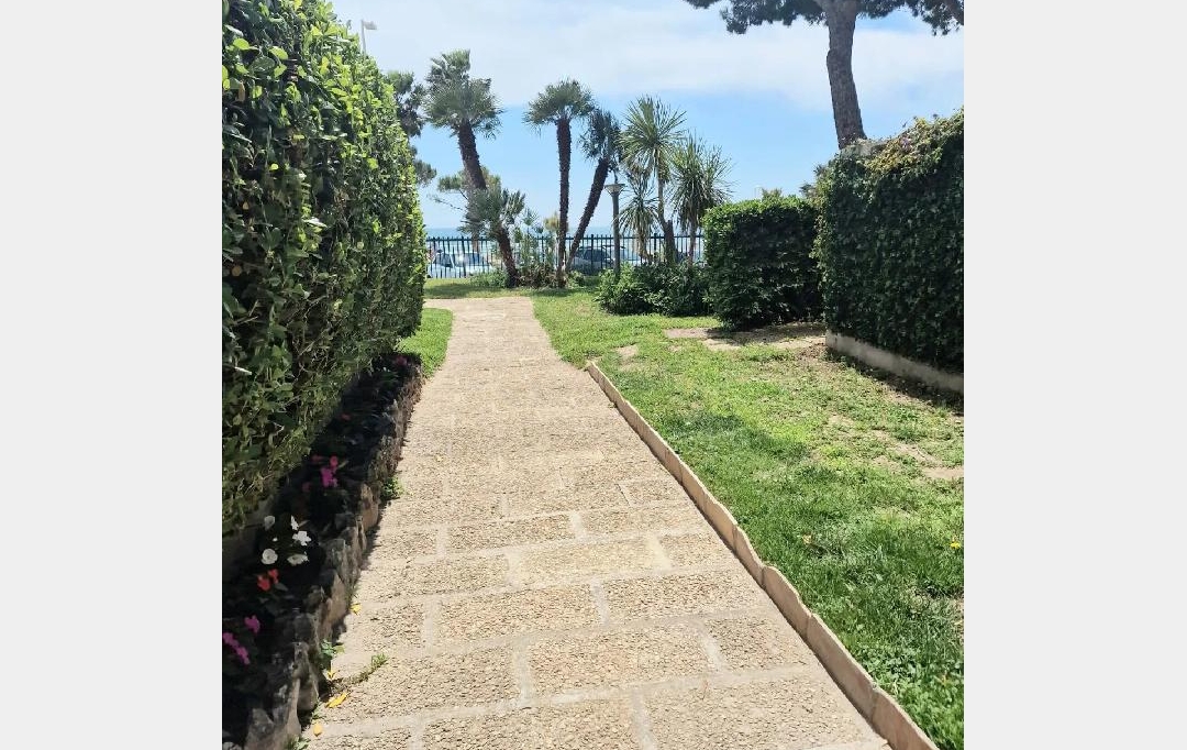 Annonces CANNES : Appartement | CANNES (06400) | 44 m2 | 398 000 &euro; 