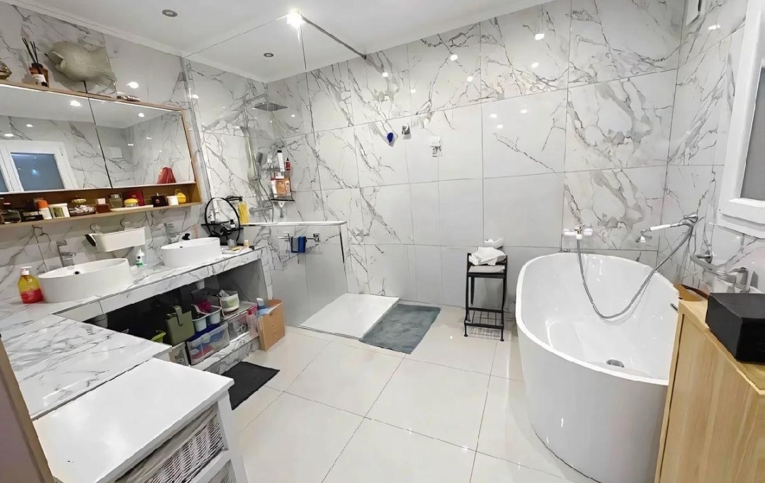 Annonces CANNES : Maison / Villa | MOUGINS (06250) | 106 m2 | 790 000 &euro; 