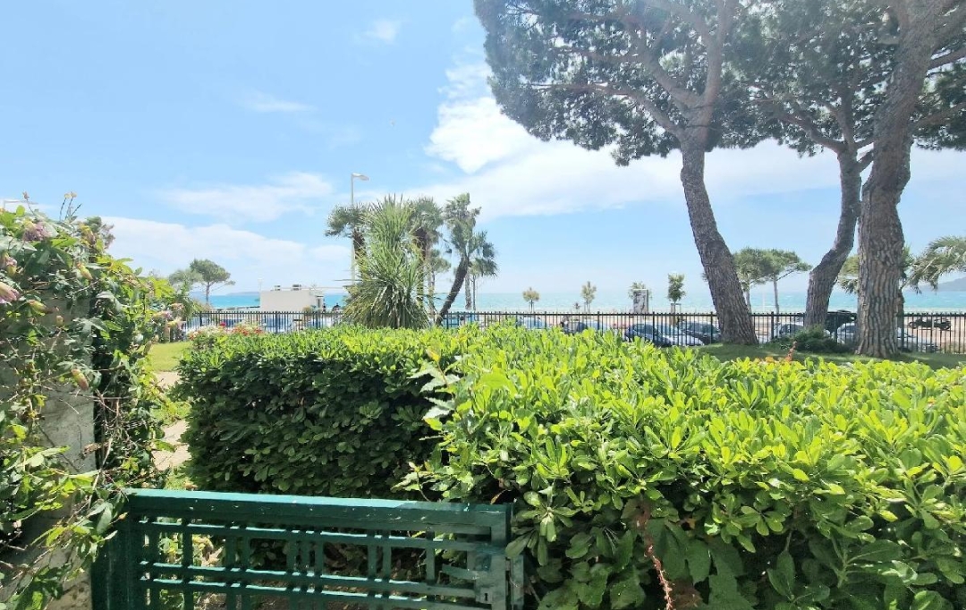 Annonces CANNES : Appartement | CANNES (06150) | 44 m2 | 370 000 &euro; 